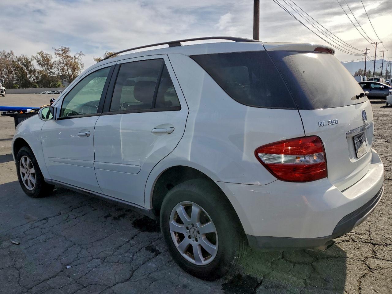 2007 Mercedes-Benz Ml 350 - Image 2
