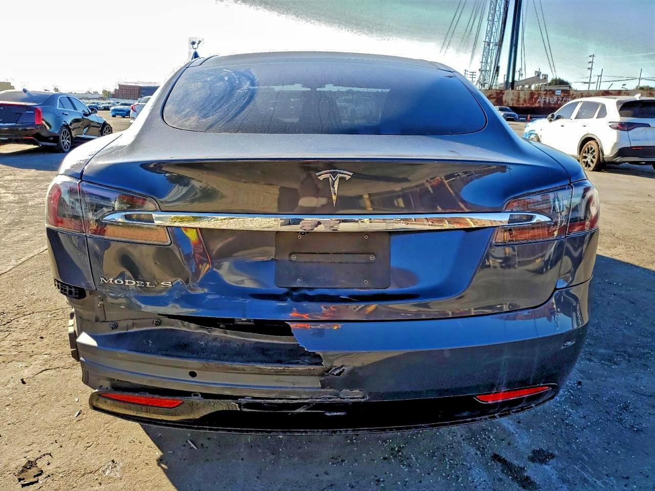 2018 Tesla Model S - Фото 6