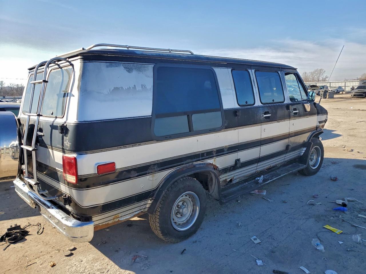 1990 GMC Rally Wagon / Van G2500 - Фото 3