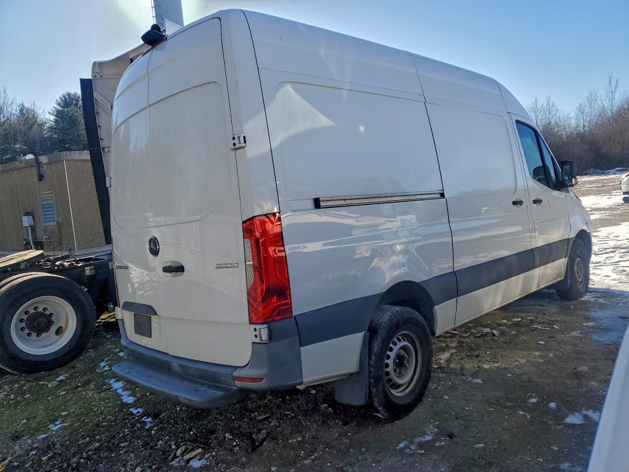 2023 Mercedes Benz Sprinter Delivery Van - Фото 3