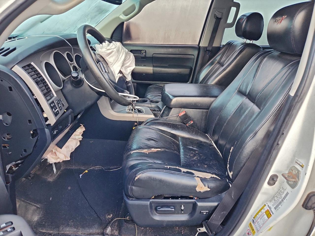 2012 Toyota Tundra Crewmax Sr5 - Image 7