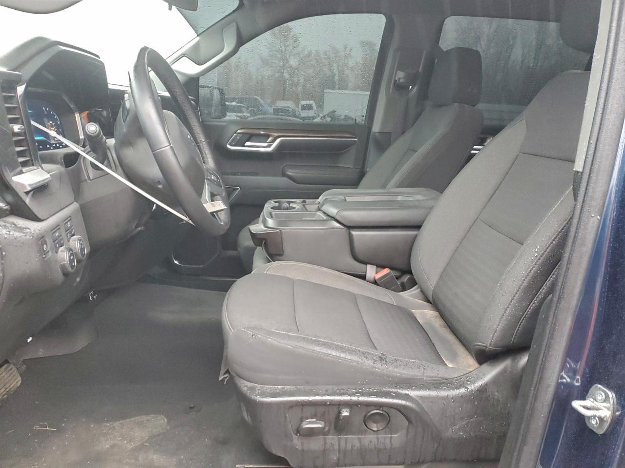 2022 Chevrolet Silverado K1500 Rst - Image 7