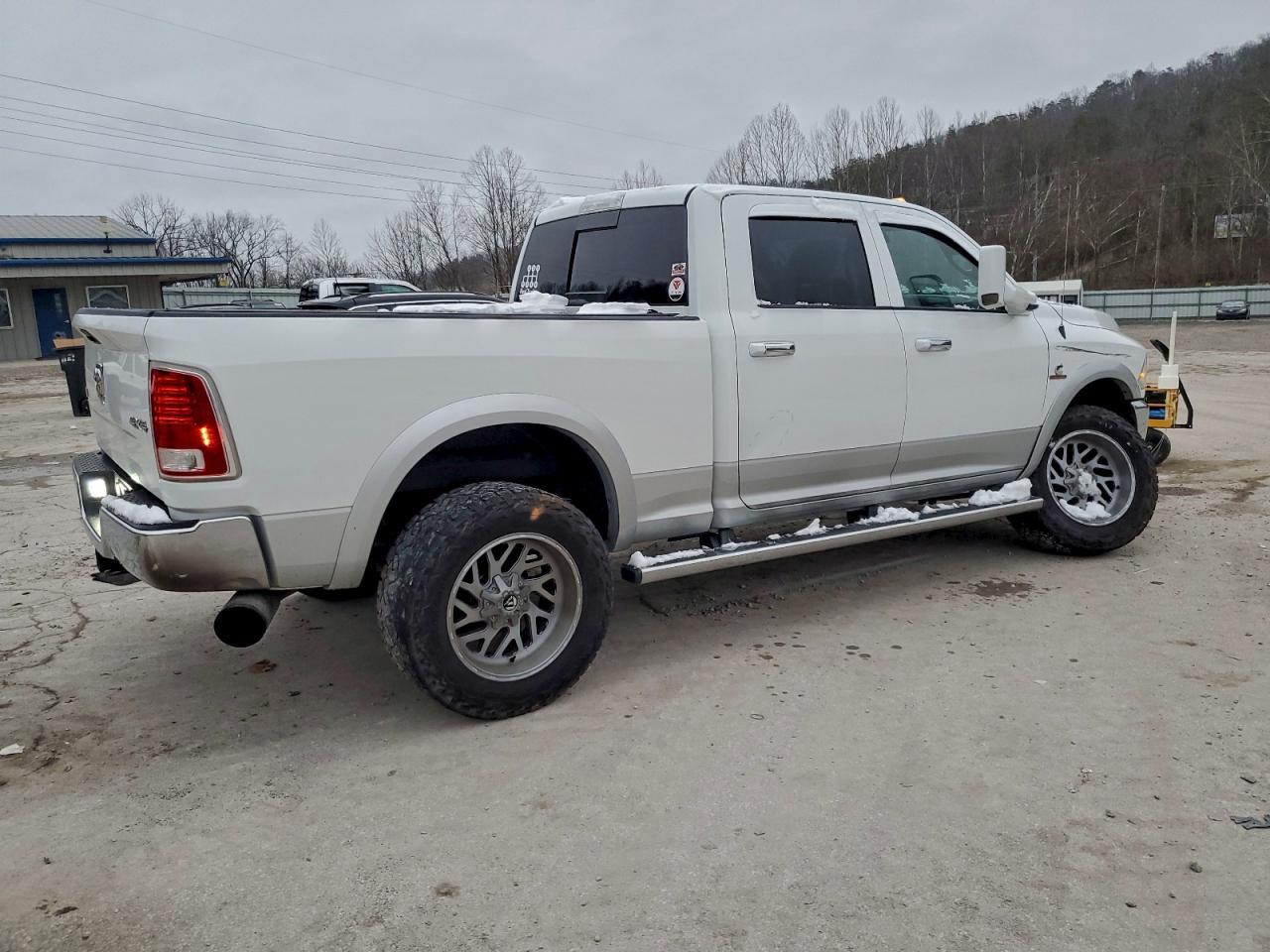 2013 Ram 2500 Laramie - Фото 3