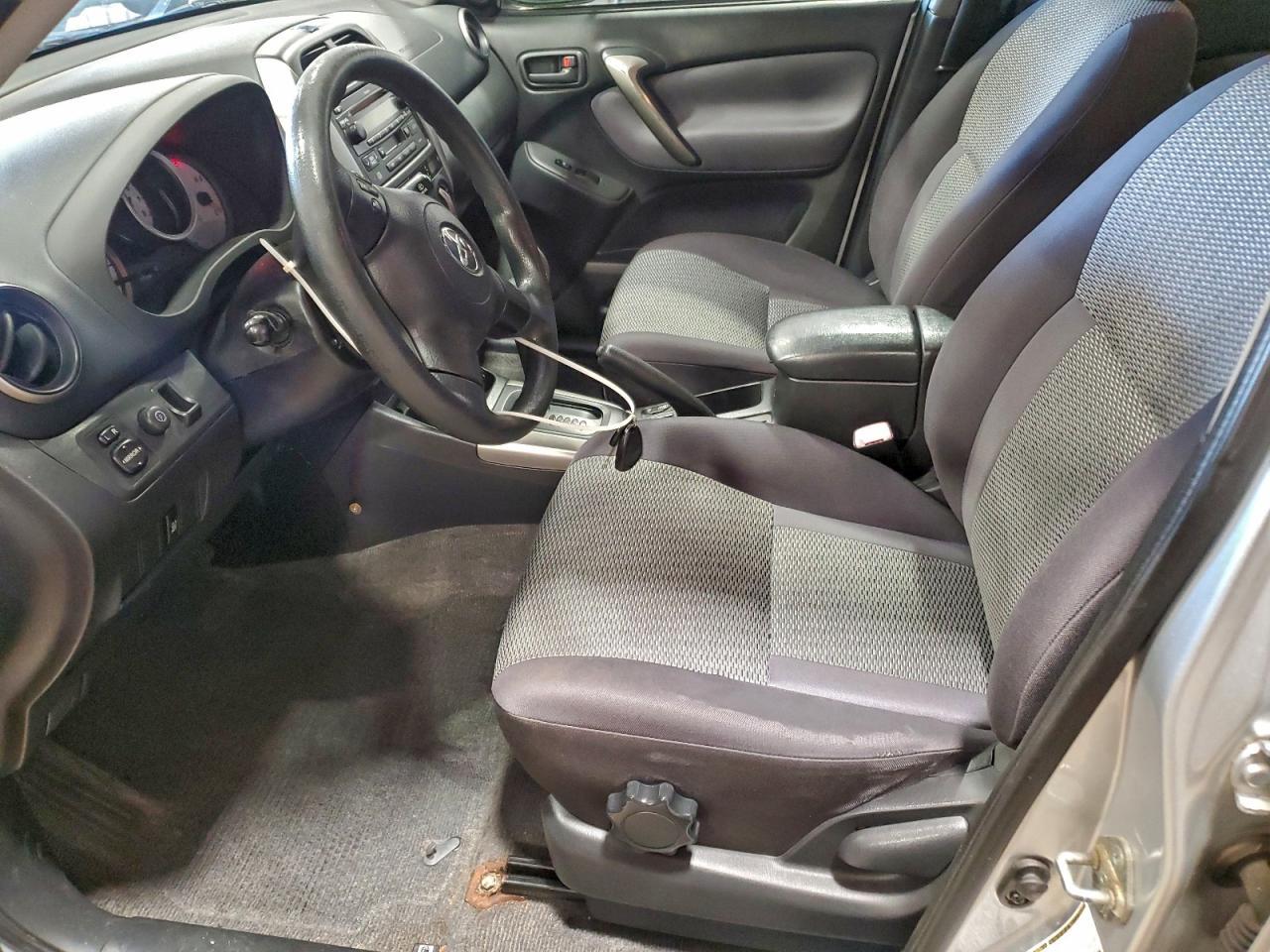 2004 Toyota Rav4 - Фото 7