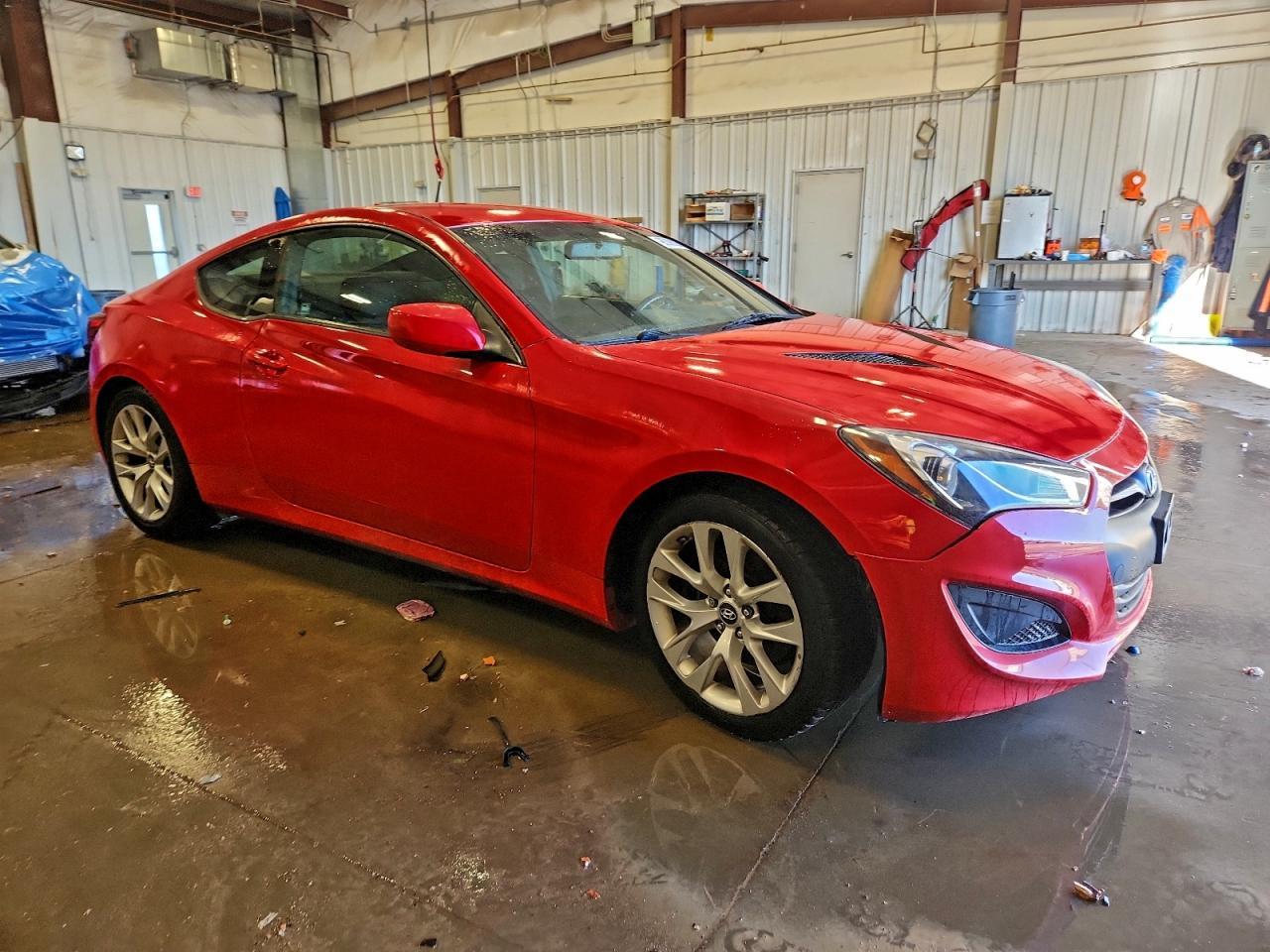 2013 Hyundai Genesis Coupe 2.0T - Фото 4