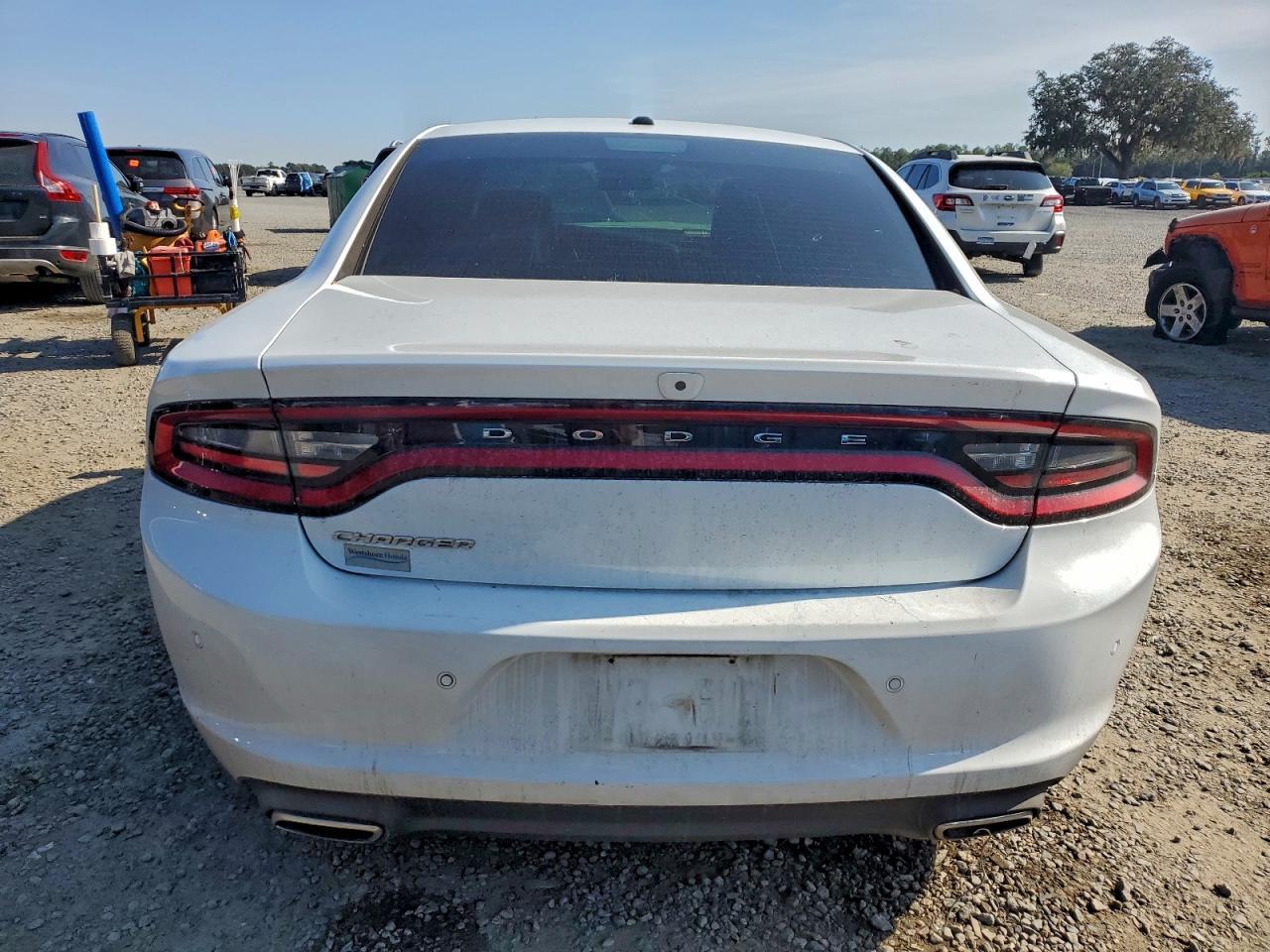 2021 Dodge Charger Sxt - Фото 6