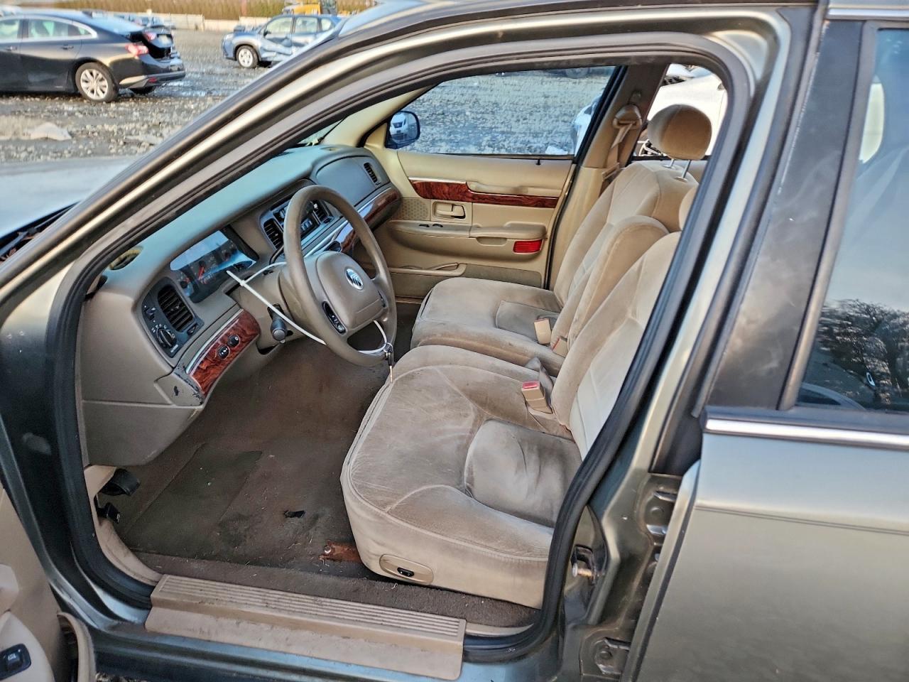 2002 Mercury Grand Marquis Gs - Фото 7
