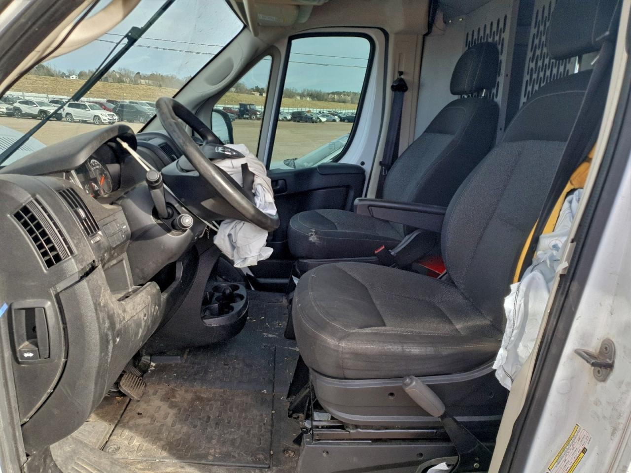 2018 Ram Promaster 2500 Delivery Van - Image 7