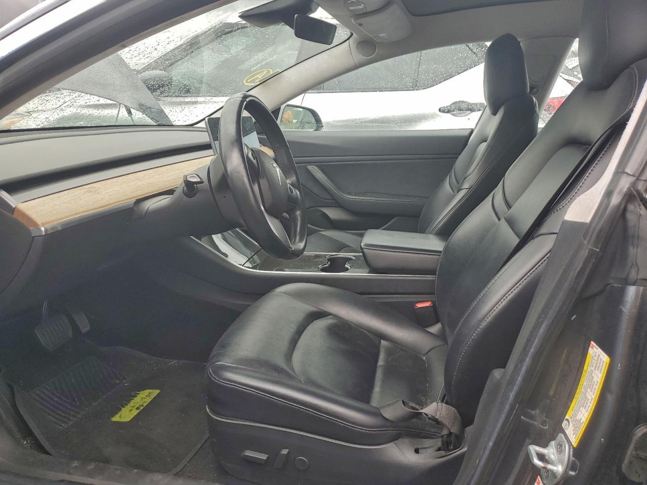 2017 Tesla Model 3 - Image 7