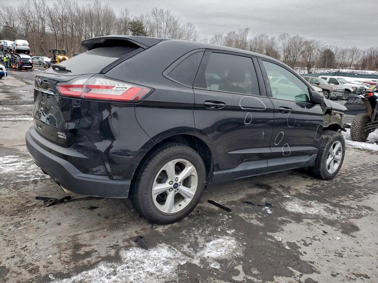 2020 Ford Edge Se - Фото 3