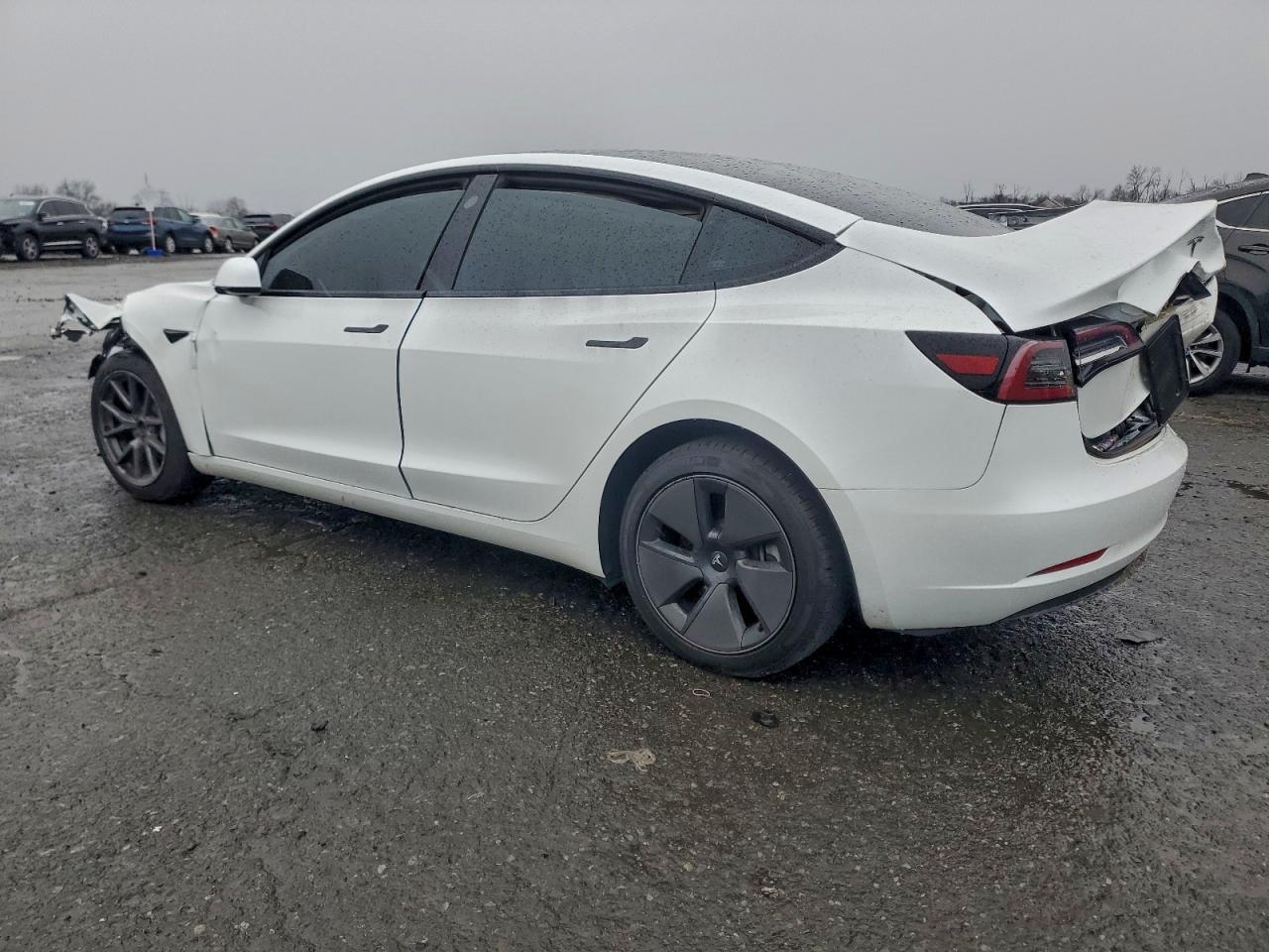 2023 Tesla Model 3 - Image 2