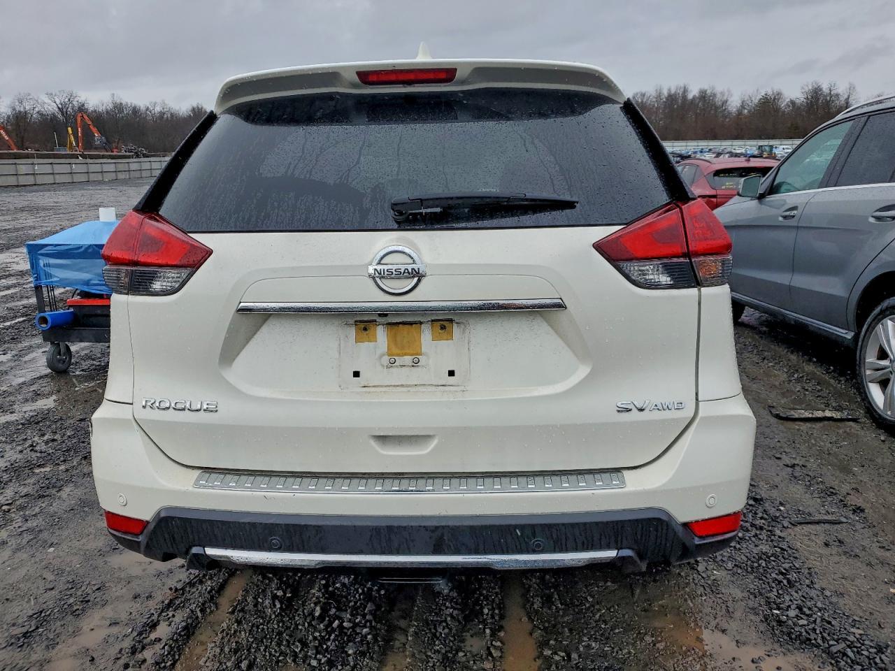 2020 Nissan Rogue S - Фото 6