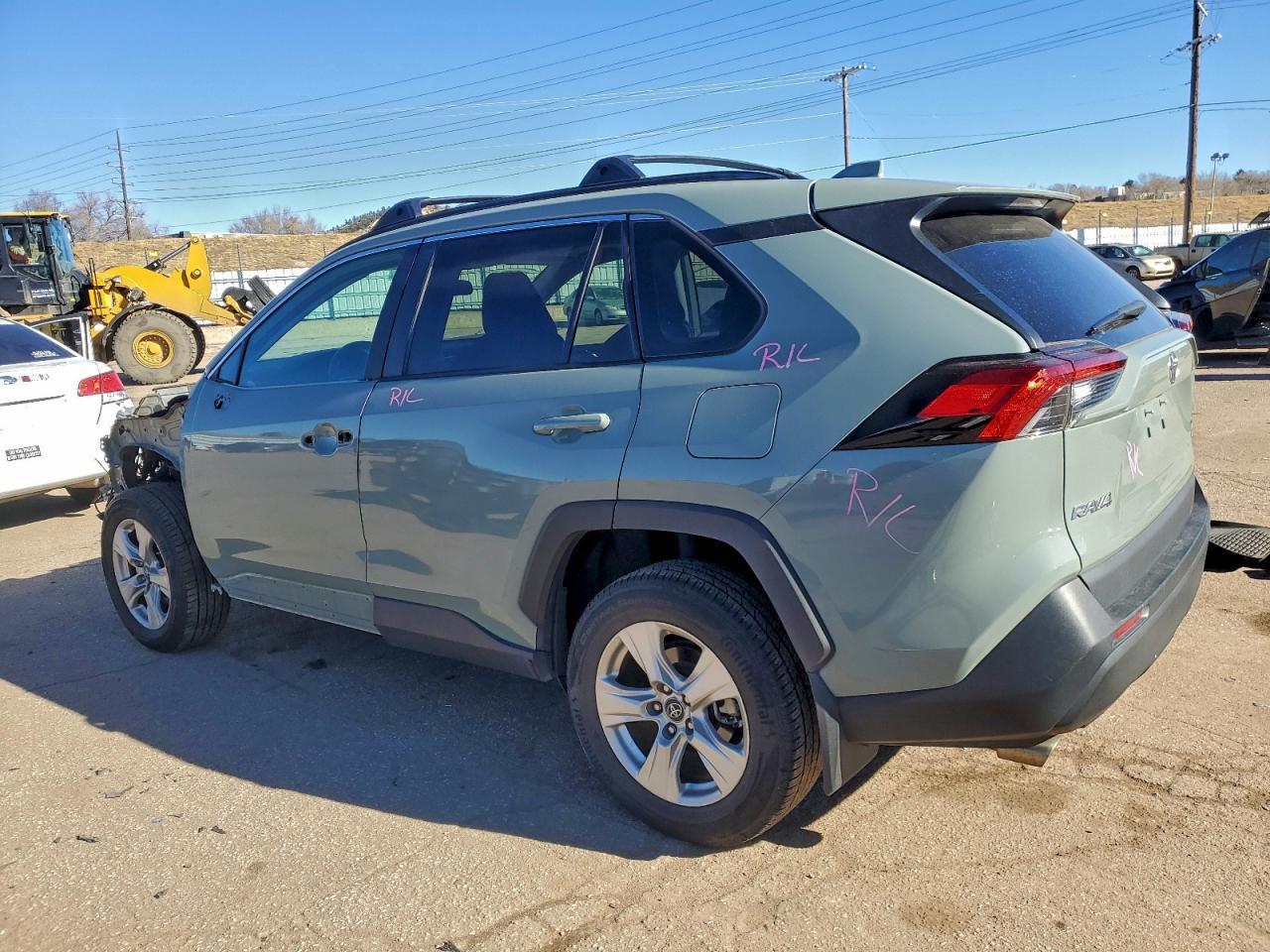 2019 Toyota Rav4 Xle - Фото 2