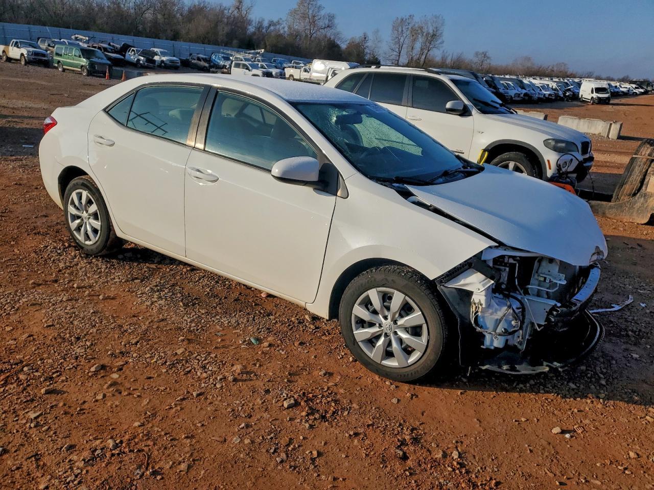 2016 Toyota Corolla Le - Фото 4
