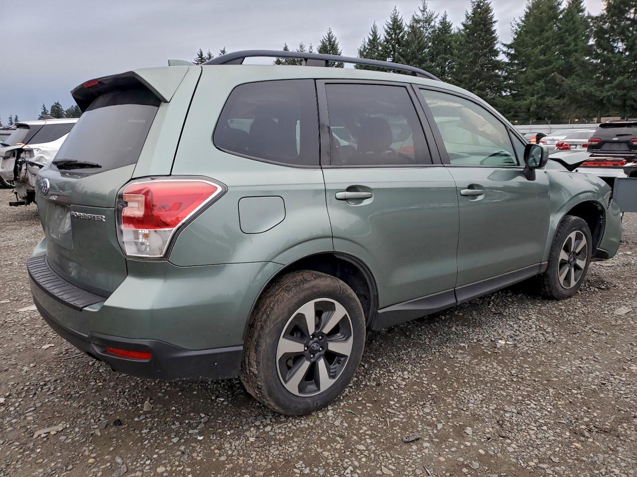 2018 Subaru Forester 2.5I Premium - Image 3