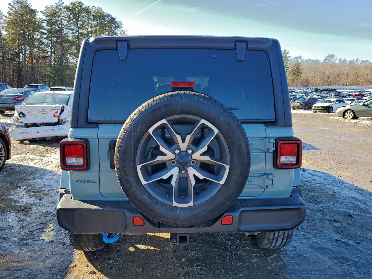 2024 Jeep Wrangler 4Xe - Image 6