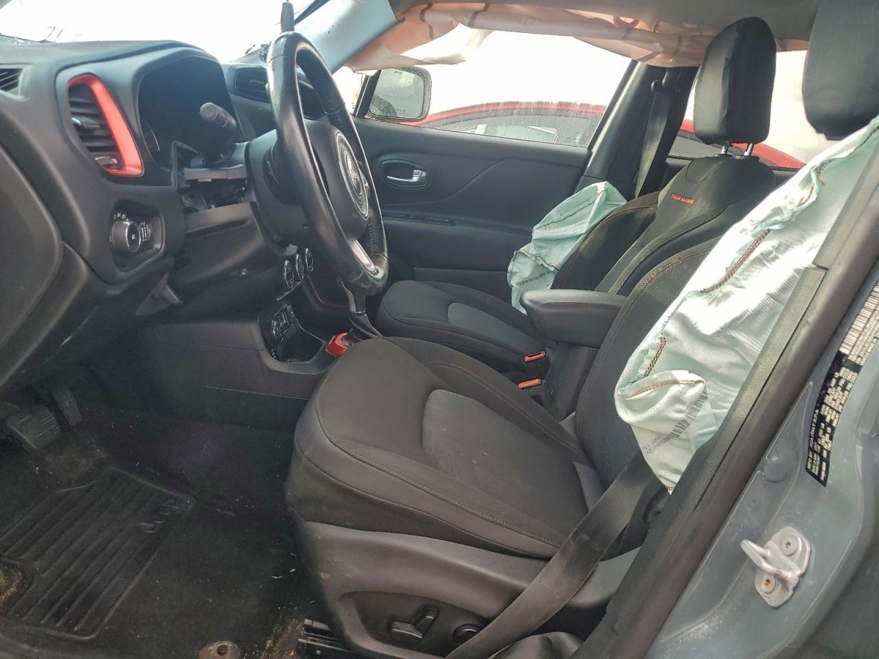 2017 Jeep Renegade Trailhawk - Фото 7