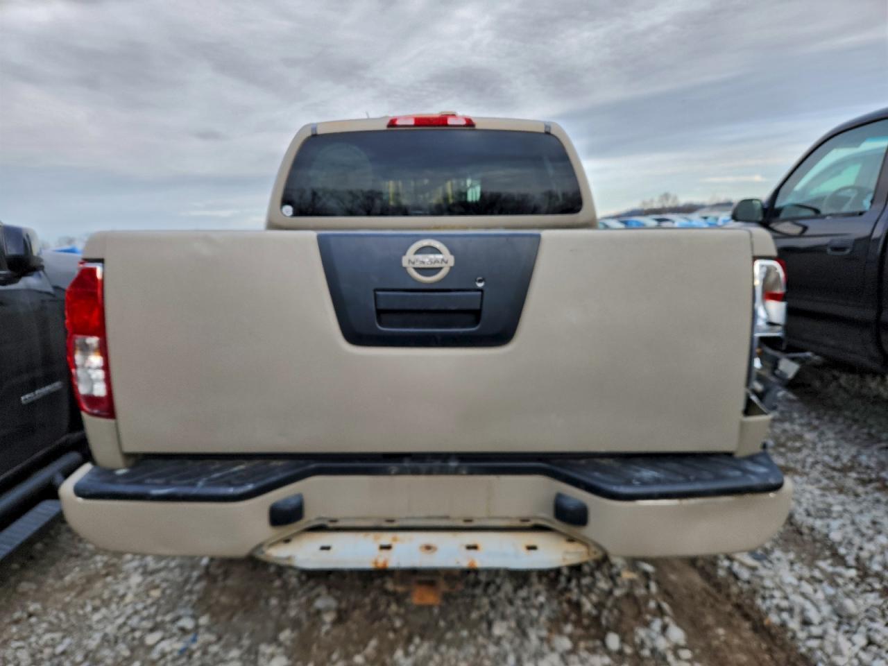 2005 Nissan Frontier Crew Cab Le - Фото 6