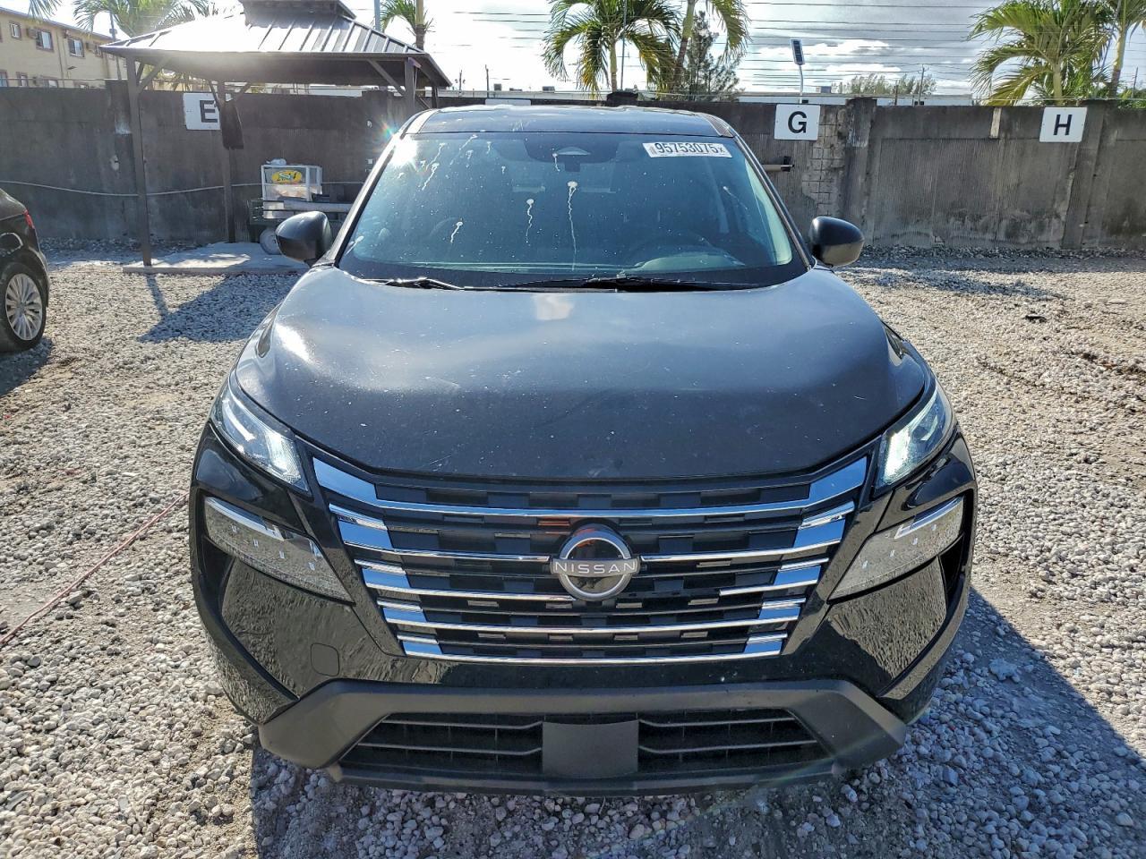 2025 Nissan Rogue S - Фото 5