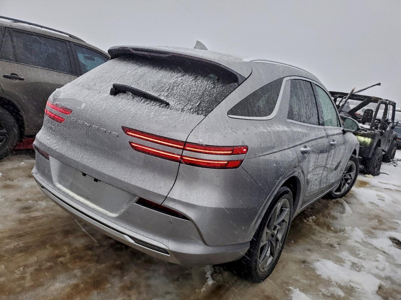 2023 Genesis Gv70 Base - Image 3