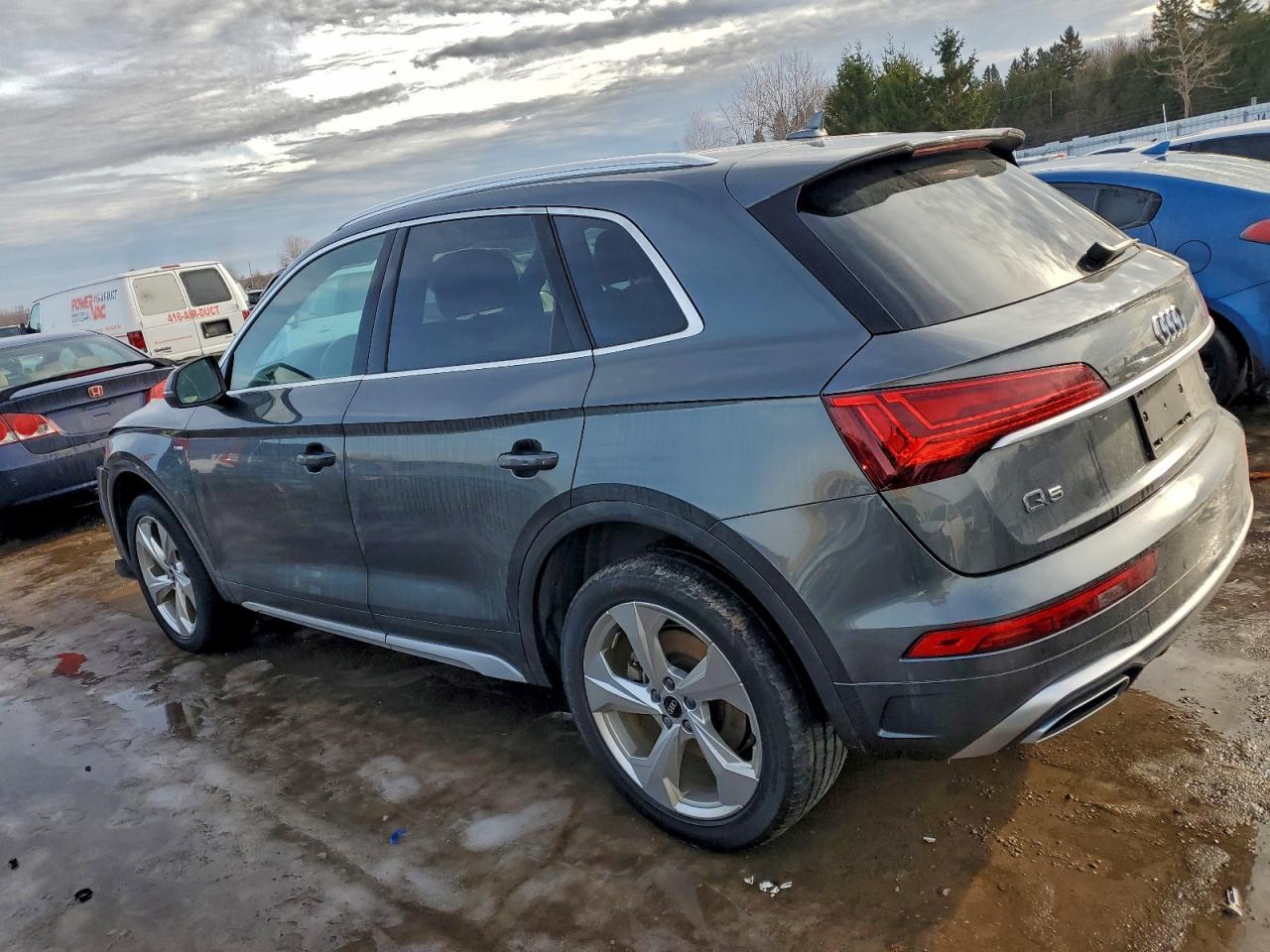 2021 Audi Q5 Progressiv - Image 2