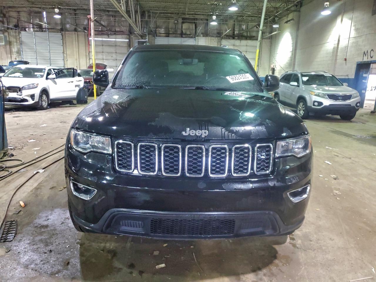 2019 Jeep Grand Cherokee Laredo - Фото 5