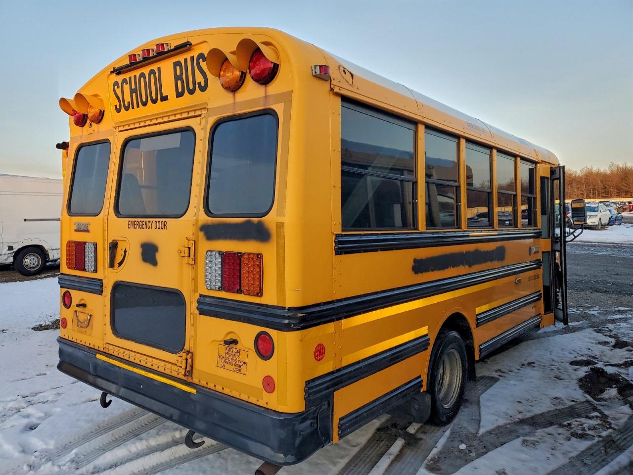2016 Chevrolet Express School Bus - Фото 4