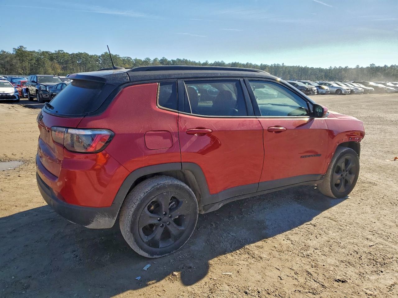 2021 Jeep Compass Latitude - Image 3