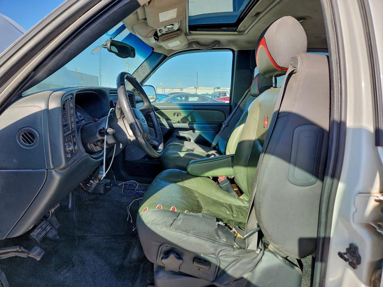 2002 Chevrolet Avalanche K1500 - Фото 7