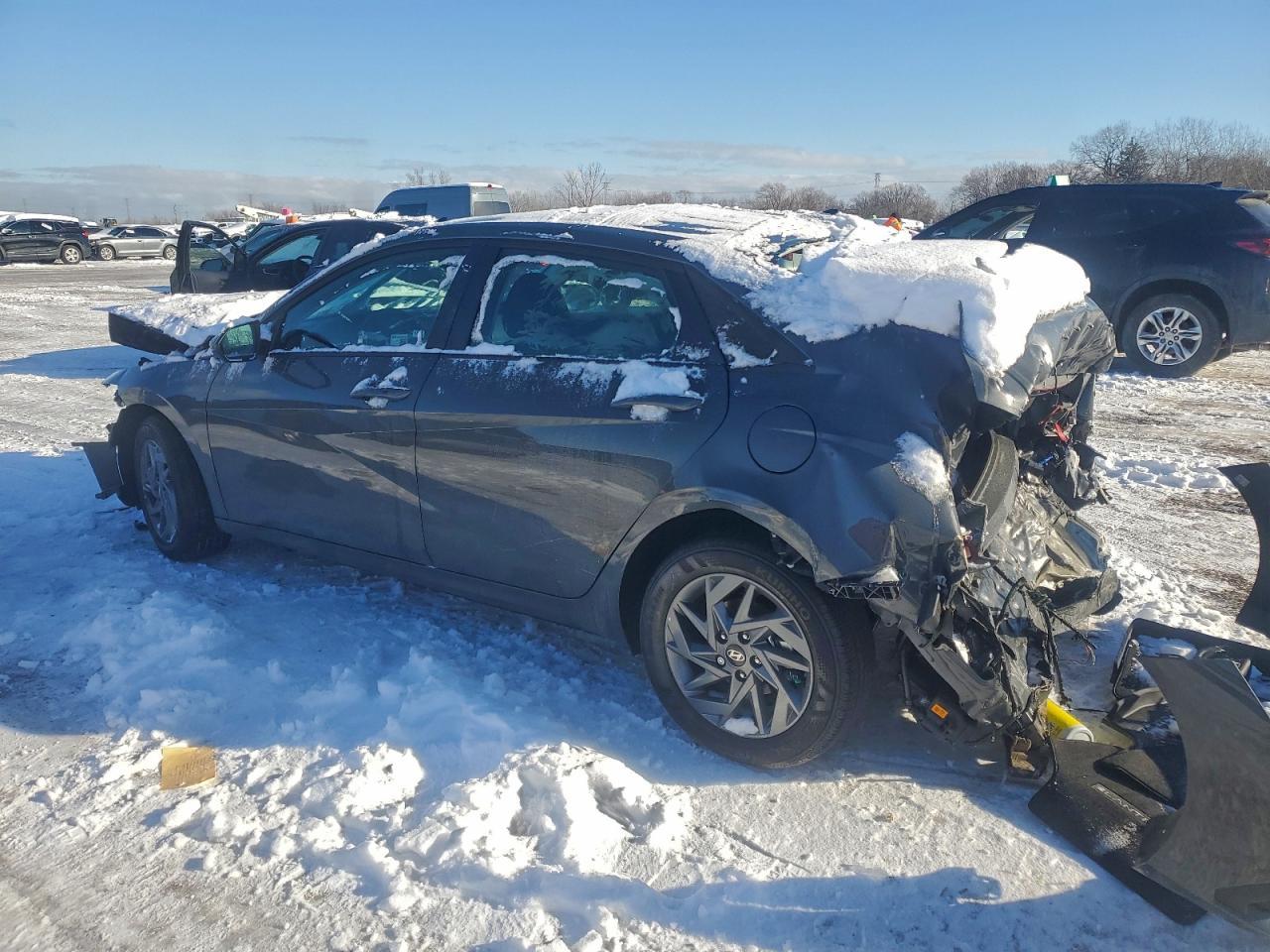 2025 Hyundai Elantra Hybrid - Image 2