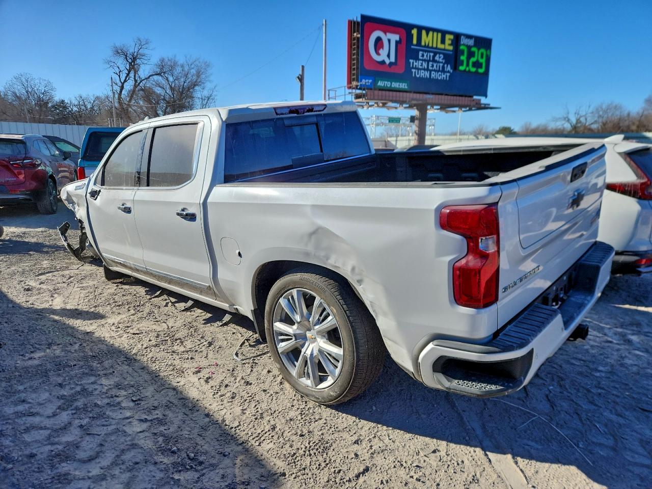2024 Chevrolet Silverado K1500 High Country - Image 2