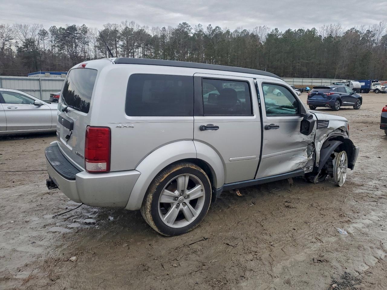 2011 Dodge Nitro Heat - Фото 3