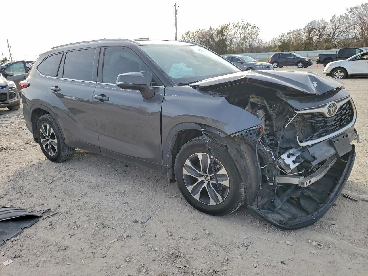 2023 Toyota Highlander L - Фото 4