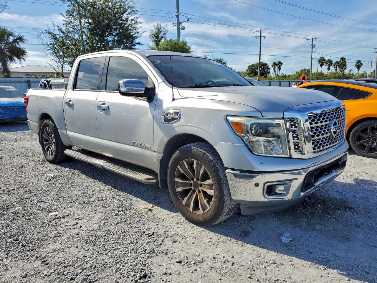 2017 Nissan Titan Sv - Фото 4