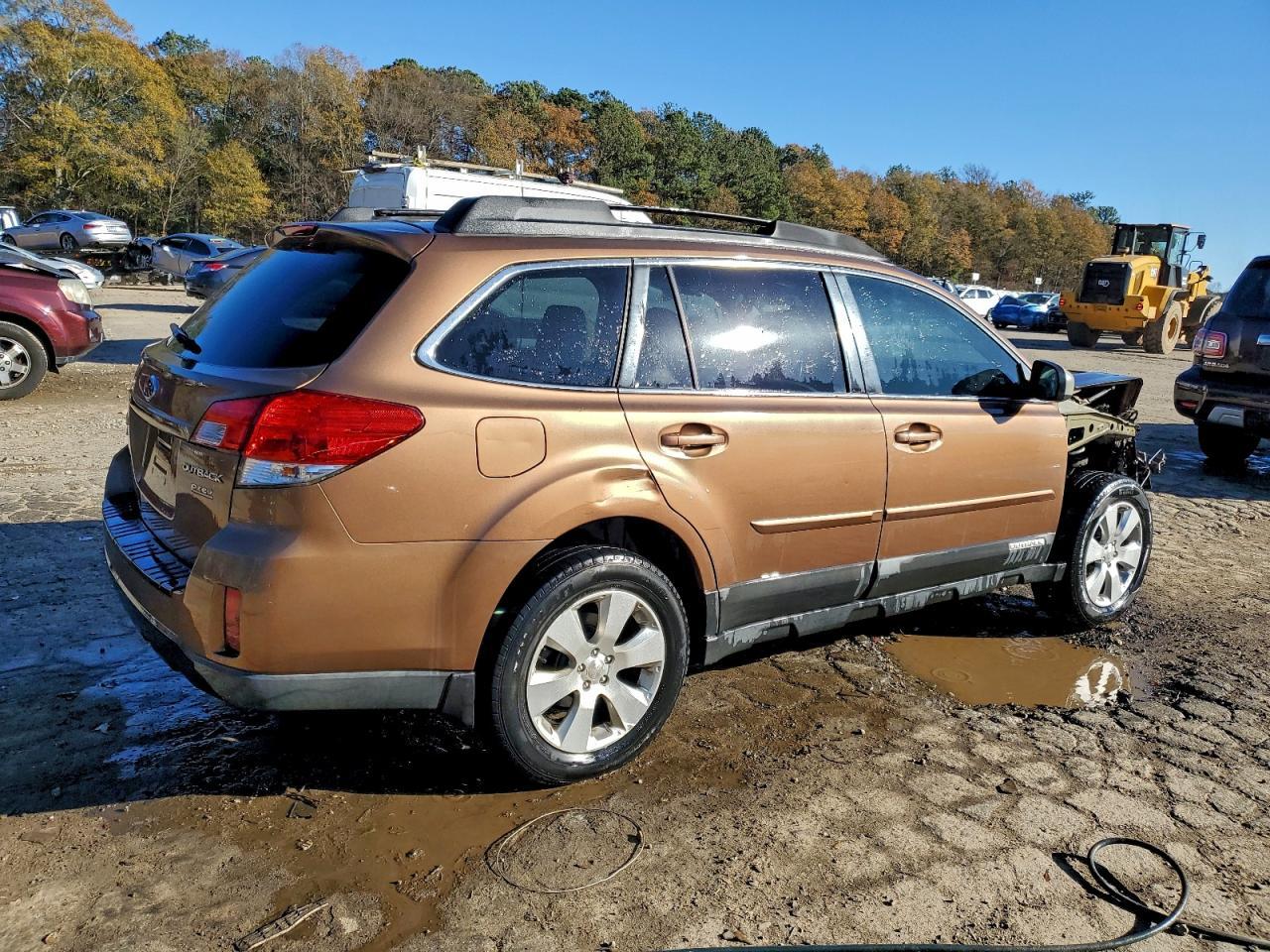 2011 Subaru Outback 2.5I Premium - Image 3