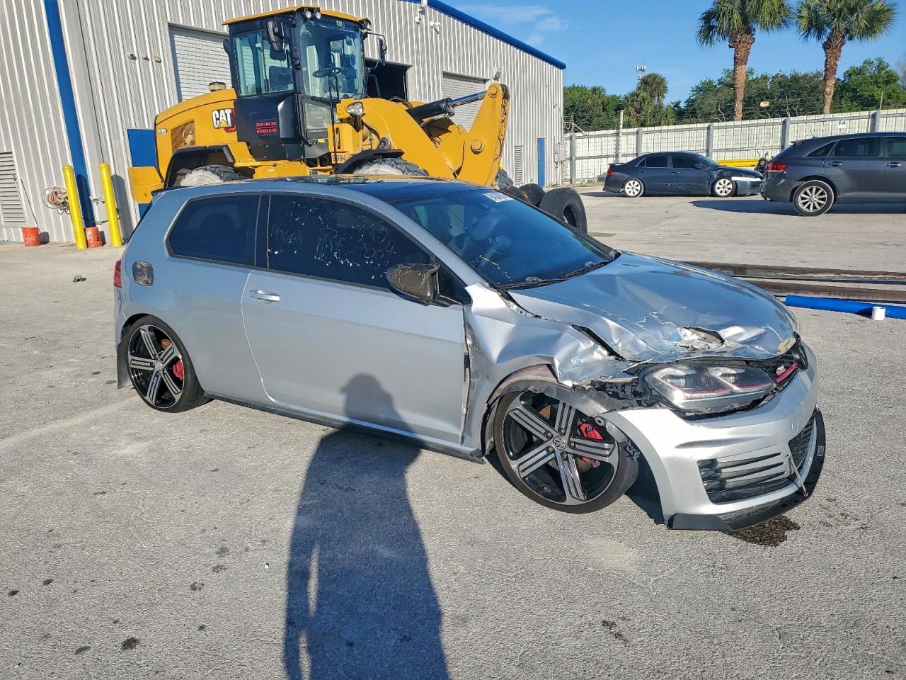2015 Volkswagen Gti - Фото 4