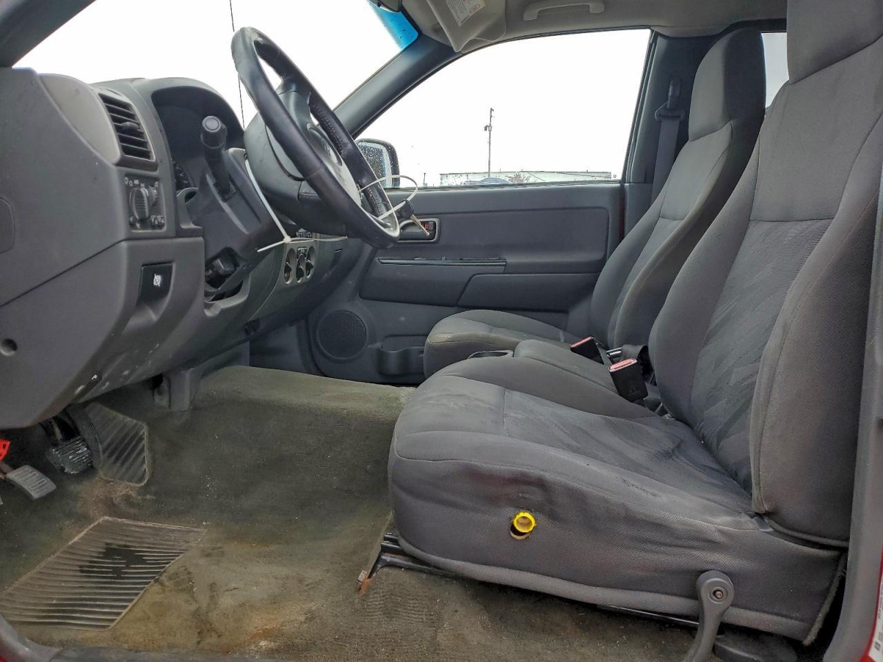 2004 Chevrolet Colorado - Фото 7