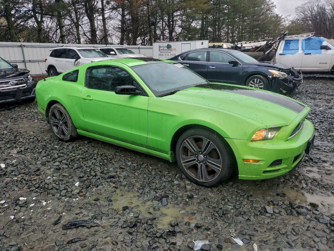 2013 Ford Mustang - Фото 4