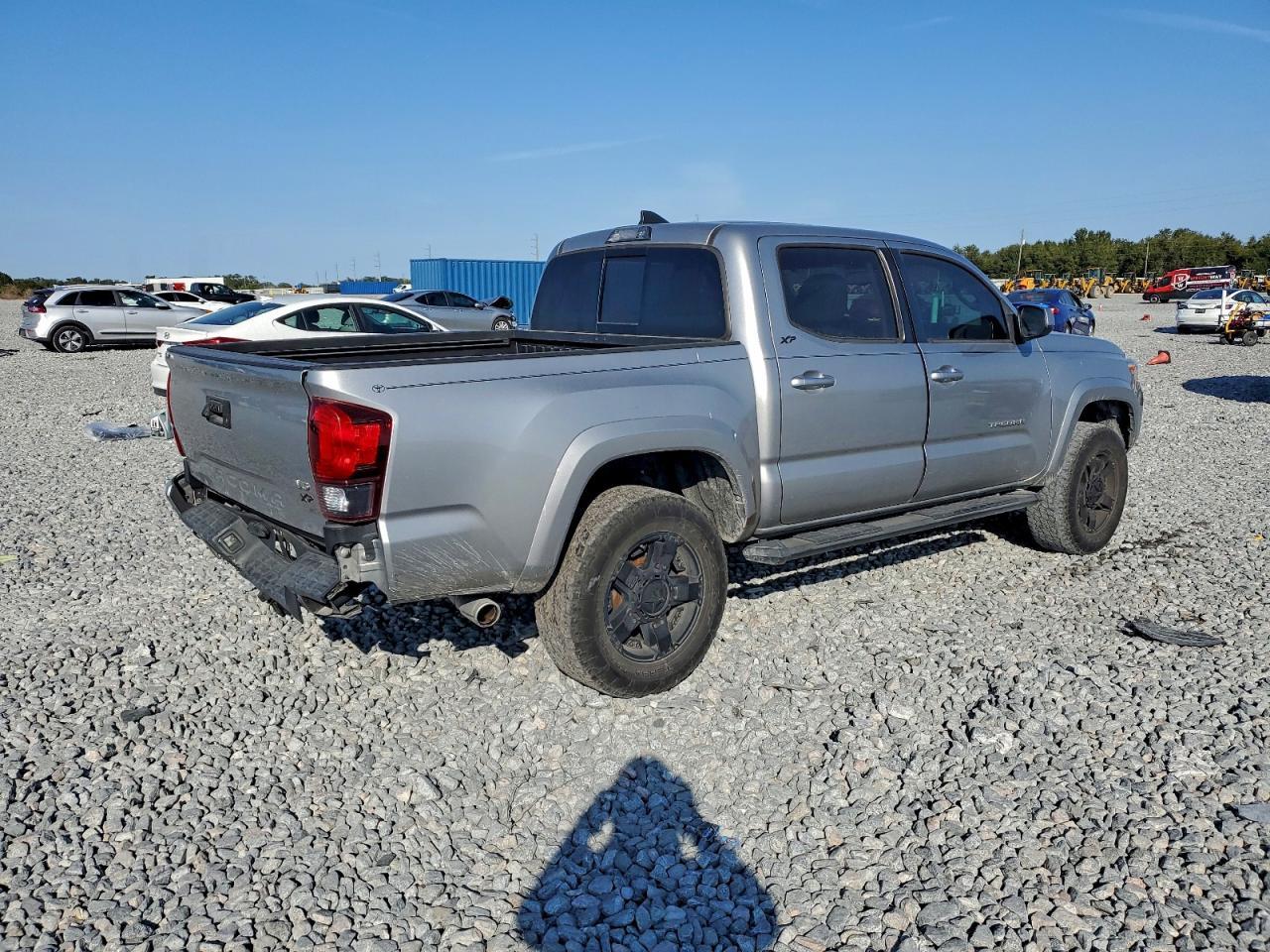 2019 Toyota Tacoma Double Cab - Image 3