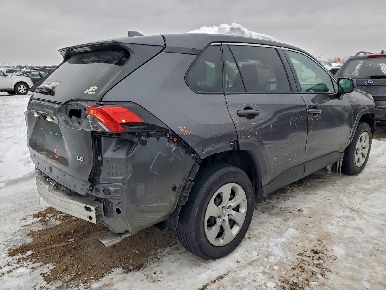 2023 Toyota Rav4 Le - Image 3