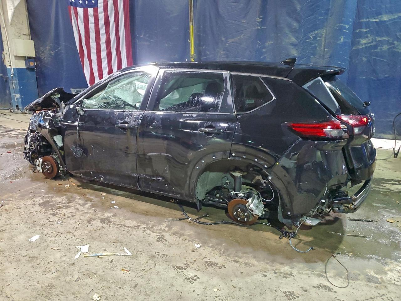 2023 Nissan Rogue Sv - Image 2