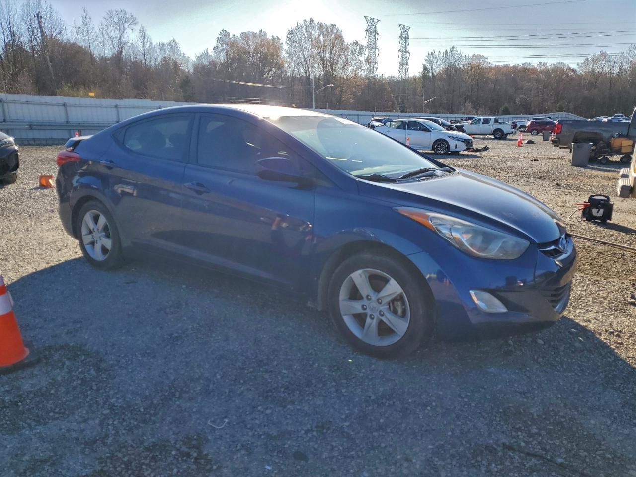 2013 Hyundai Elantra Gls - Фото 4