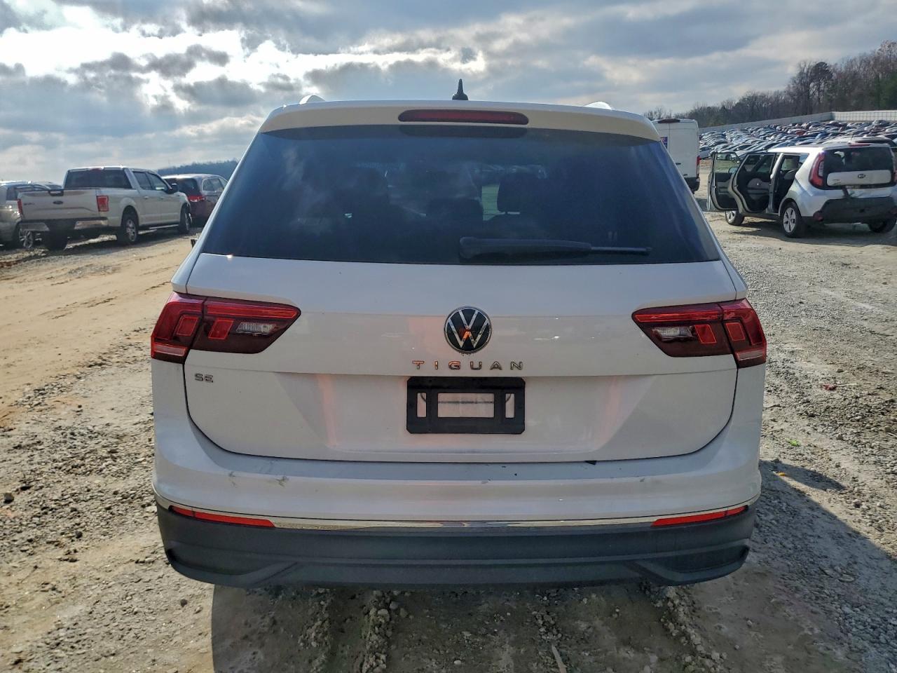 2023 Volkswagen Tiguan Se - Фото 6