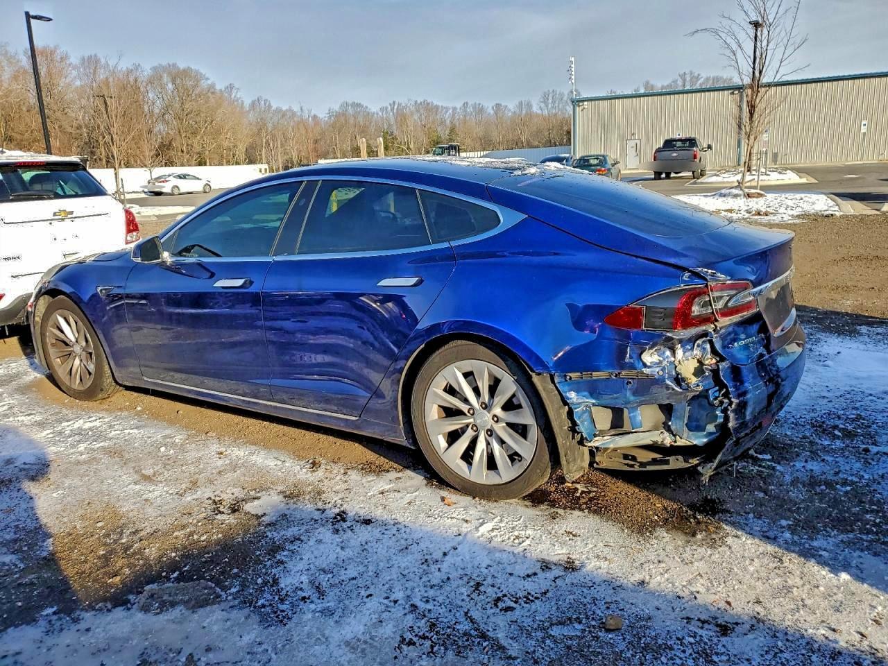 2017 Tesla Model S - Фото 2