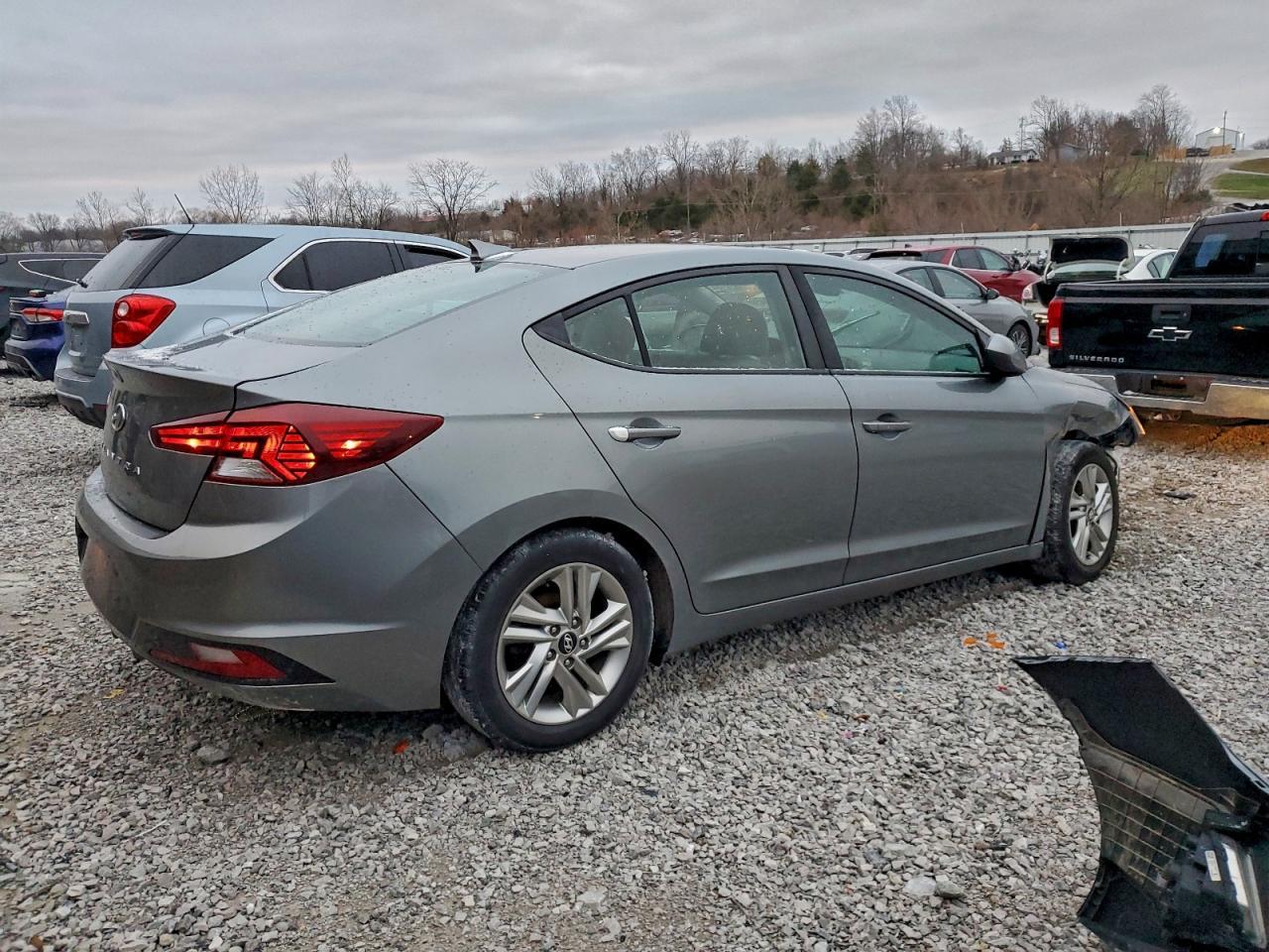 2019 Hyundai Elantra Sel - Фото 3
