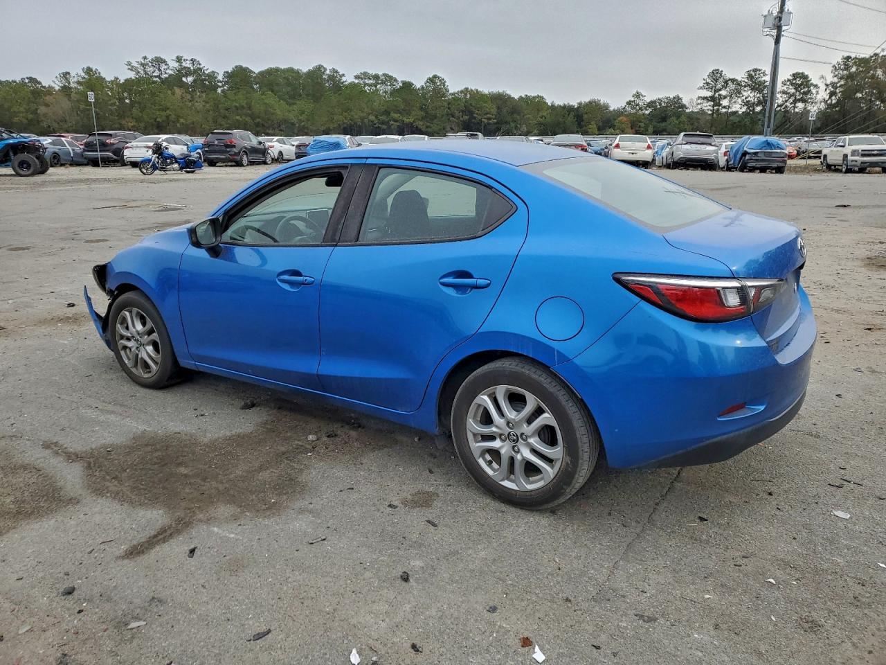 2018 Toyota Yaris Ia - Image 2