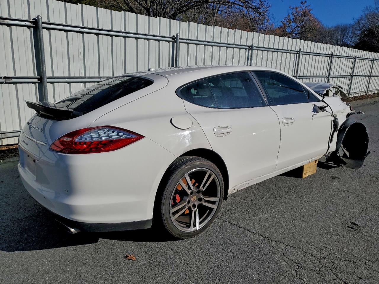 2012 Porsche Panamera 2 - Фото 3