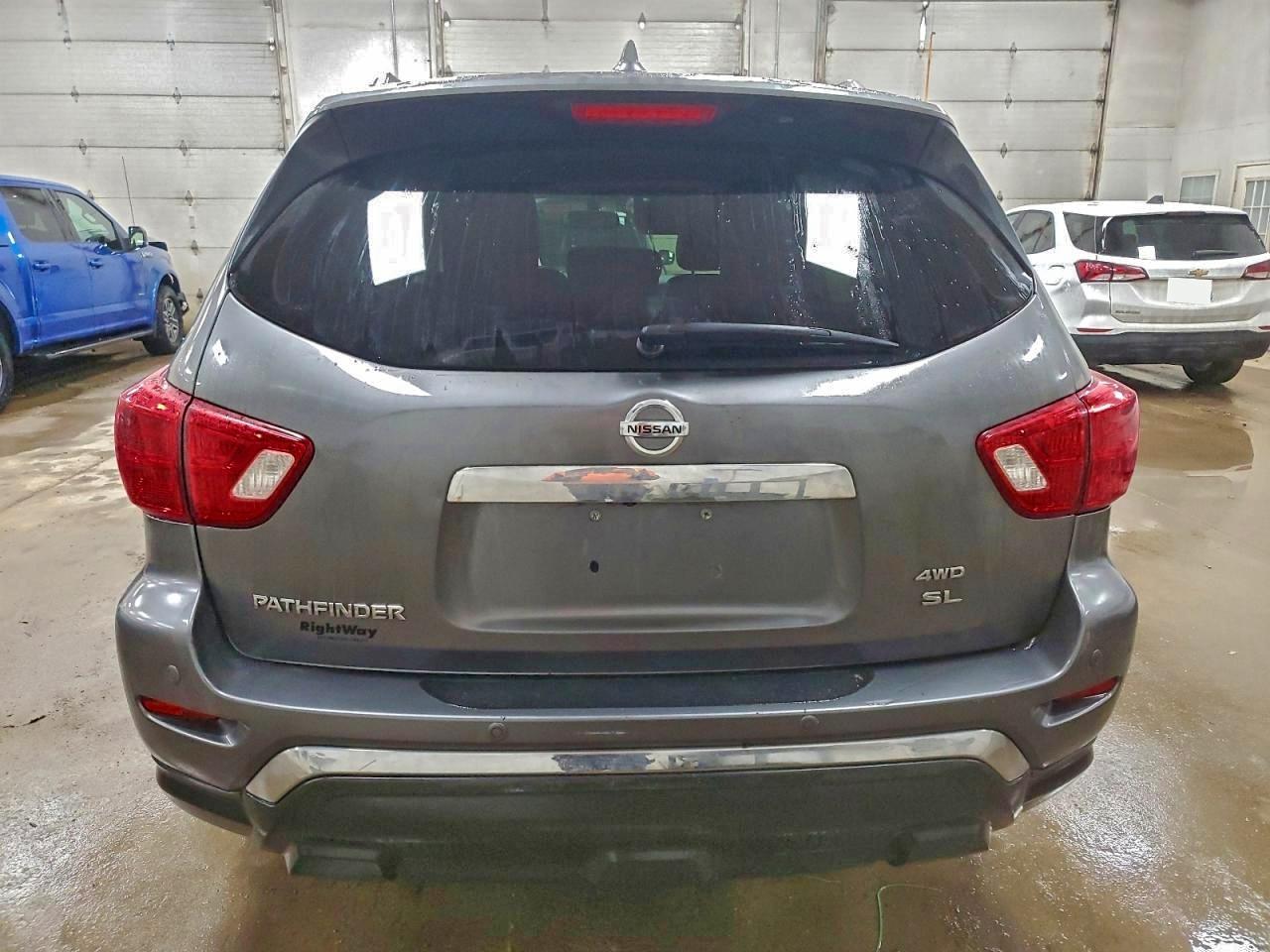 2019 Nissan Pathfinder S - Image 6