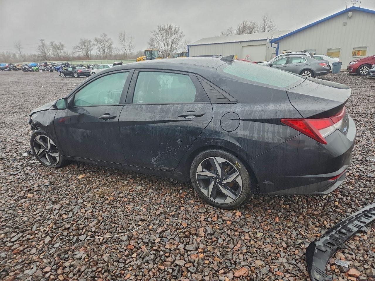 2023 Hyundai Elantra Sel - Фото 2