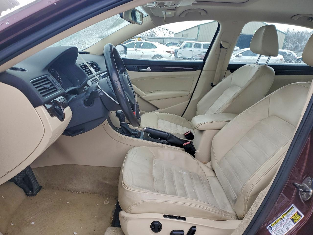 2014 Volkswagen Passat Sel - Image 7